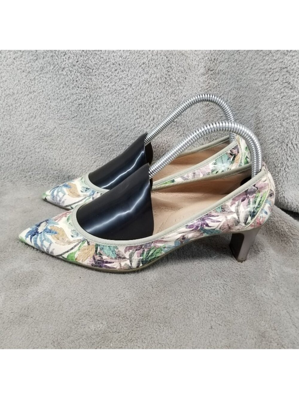 Hispanitas Shoes Womens EU 38 US 7 Green Blue Floral Leather Print Pumps *Read*